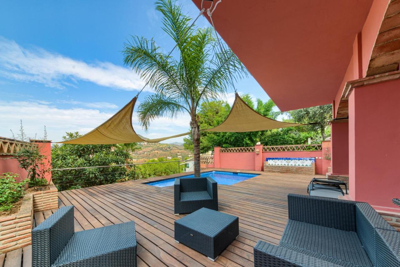 Holidays2malaga Candado House Pool & Garden Holiday home *
