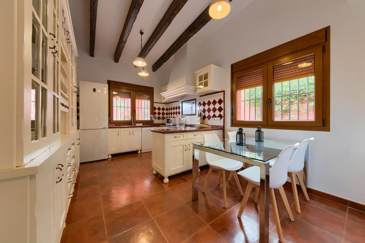 Holiday home Holidays2malaga Candado House Pool & Garden