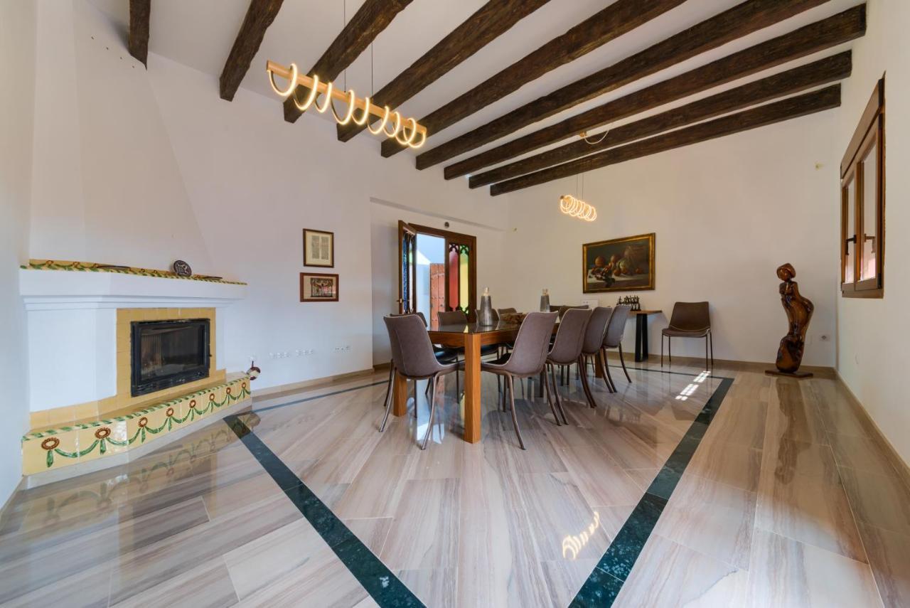 Holidays2malaga Candado House Pool & Garden Holiday home *